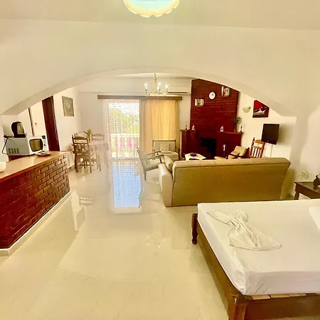 Irene Apart-hotel Ierápetra
